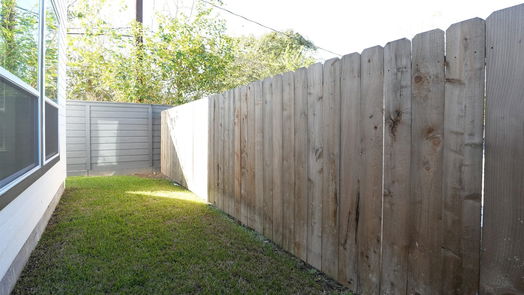 Houston 2-story, 2-bed 1218 Highland Square Lane-idx