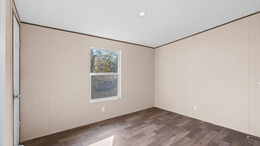 Montgomery null-story, 5-bed 15633 Oak Drive-idx