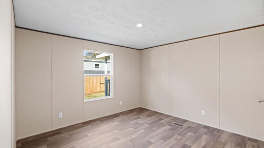 Montgomery null-story, 5-bed 15633 Oak Drive-idx