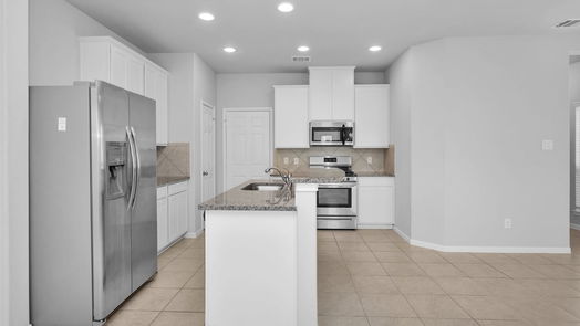 Conroe 2-story, 3-bed 132 Camelot Place Court-idx