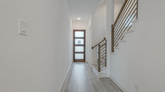 Houston 3-story, 3-bed 8902 Covenant Place-idx