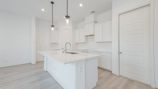 Houston 3-story, 3-bed 8902 Covenant Place-idx