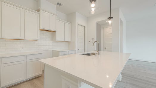 Houston 3-story, 3-bed 8902 Covenant Place-idx