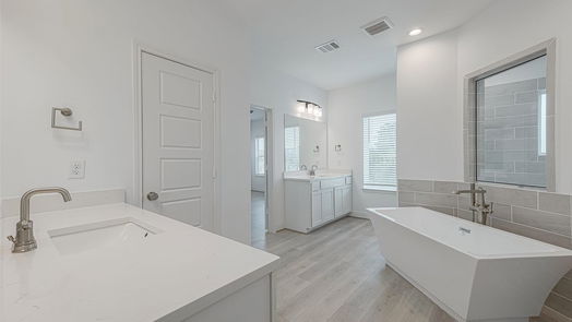Houston 3-story, 3-bed 8902 Covenant Place-idx
