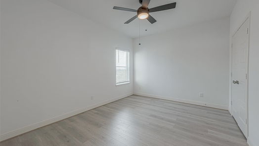 Houston 3-story, 3-bed 8902 Covenant Place-idx