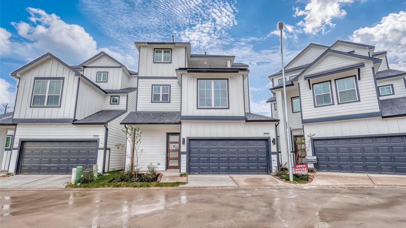 Houston 3-story, 3-bed 8906 Covenant Place-idx