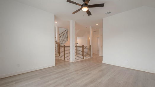 Houston 3-story, 3-bed 8906 Covenant Place-idx