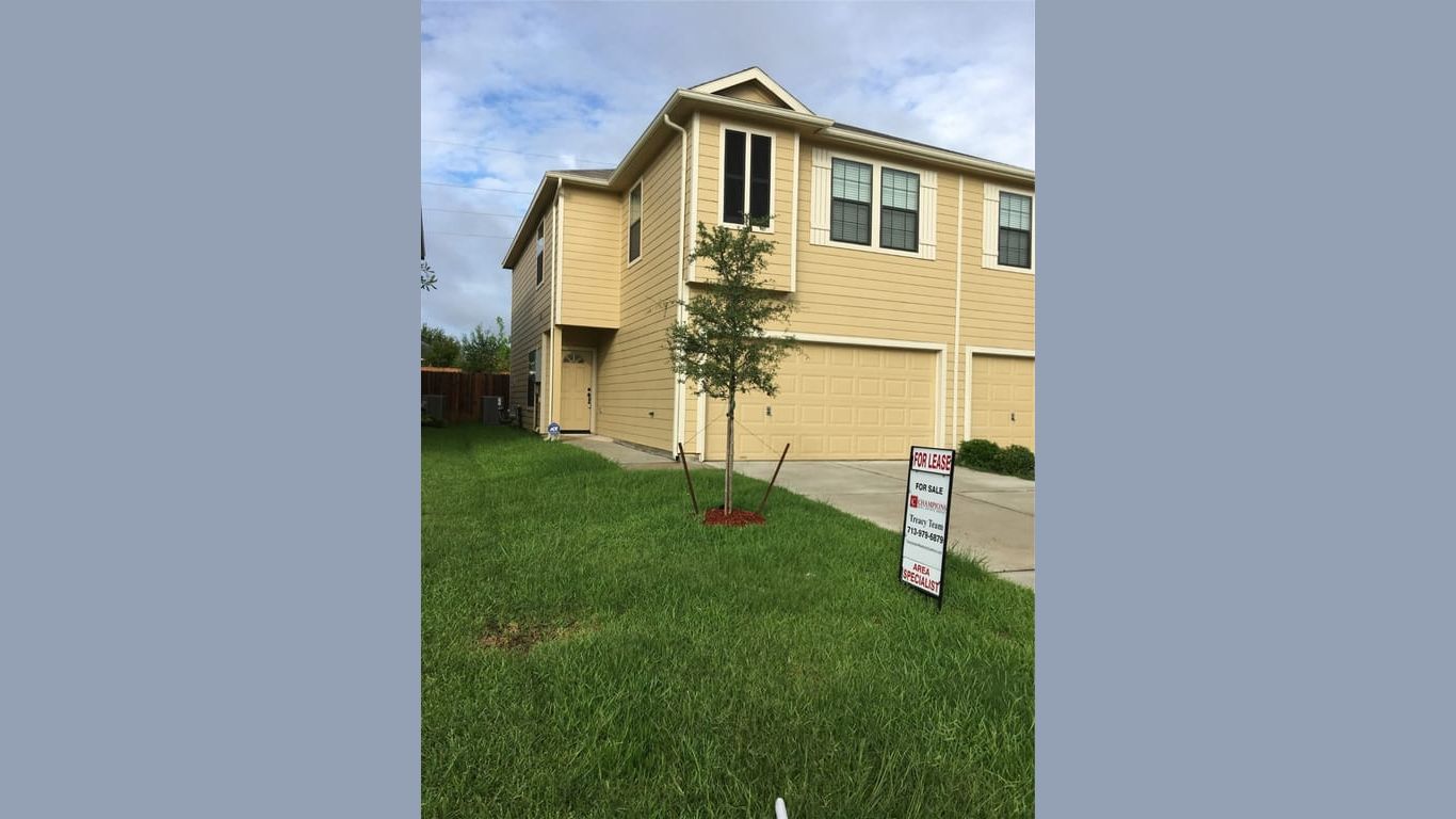 Houston 2-story, 3-bed 6031 Shelbourne Park Lane-idx