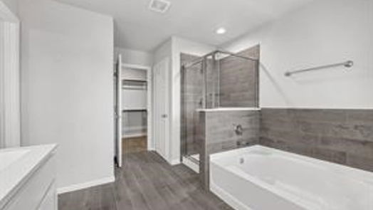 Humble 2-story, 3-bed 335 Emerald Thicket-idx