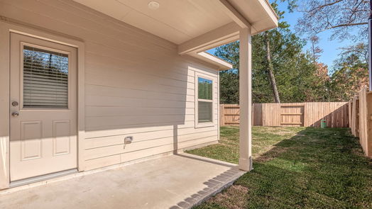 Humble 1-story, 3-bed 12319 Sterling Oak-idx