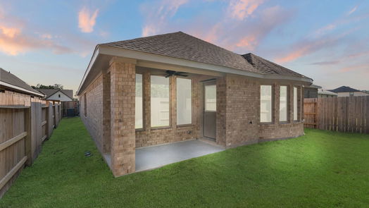 New Caney 1-story, 4-bed 28825 Window View Drive-idx