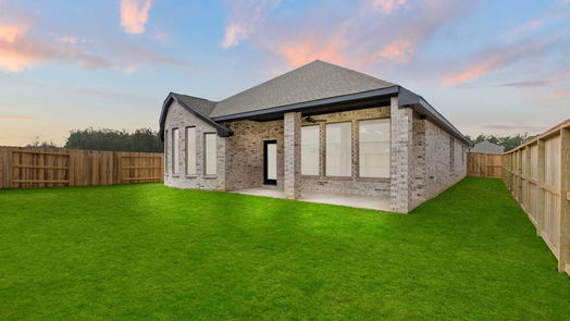 New Caney 1-story, 4-bed 414 Hillview Nature Drive-idx