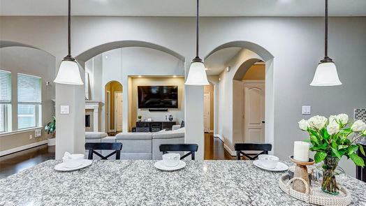 Sugar Land 2-story, 5-bed 4134 Scenic Valley Lane-idx