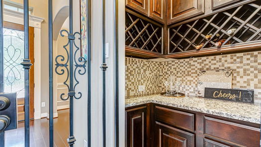 Sugar Land 2-story, 5-bed 4134 Scenic Valley Lane-idx