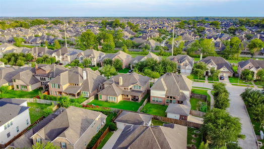 Sugar Land 2-story, 5-bed 4134 Scenic Valley Lane-idx