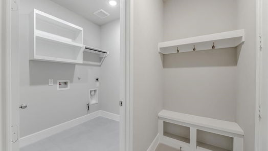 Webster 1-story, 4-bed 413 Livermore Street-idx