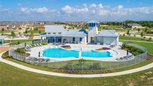 Webster 2-story, 4-bed 563 Rita Blanca Drive-idx