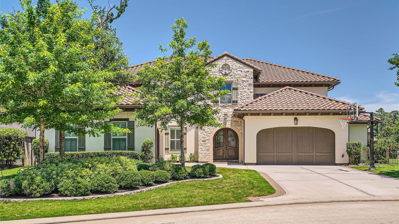The Woodlands 2-story, 6-bed 23 Hollyflower Place-idx