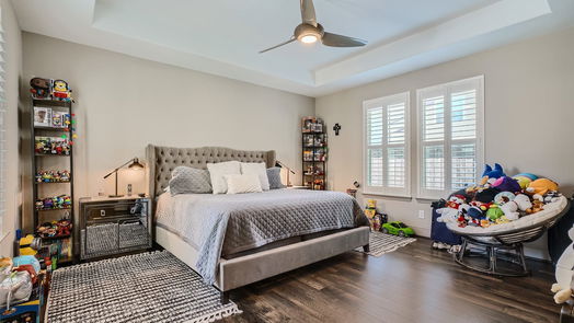 The Woodlands 2-story, 6-bed 23 Hollyflower Place-idx