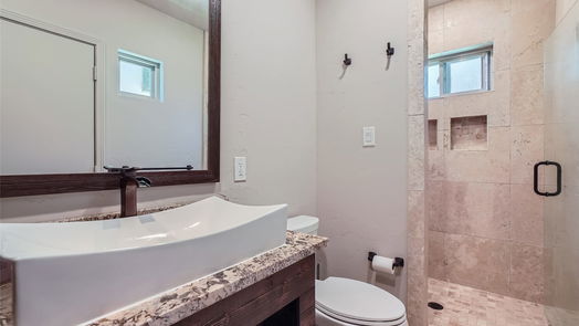 The Woodlands 2-story, 6-bed 23 Hollyflower Place-idx