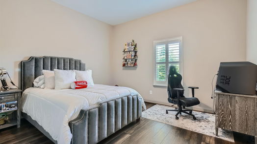 The Woodlands 2-story, 6-bed 23 Hollyflower Place-idx