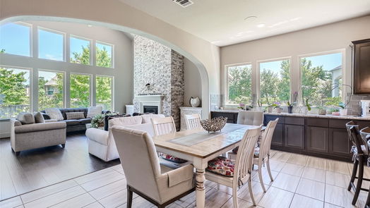 The Woodlands 2-story, 6-bed 23 Hollyflower Place-idx