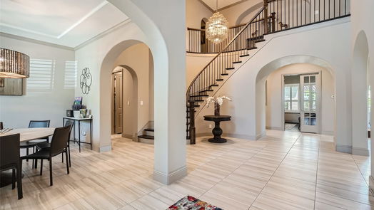 The Woodlands 2-story, 6-bed 23 Hollyflower Place-idx