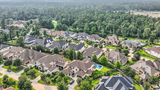 The Woodlands 2-story, 6-bed 23 Hollyflower Place-idx