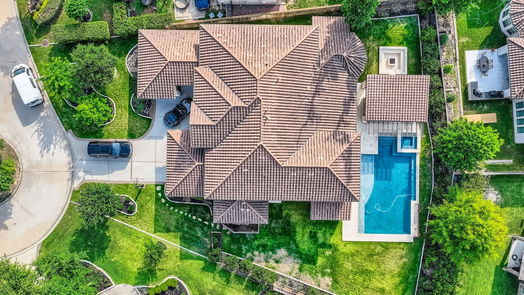 The Woodlands 2-story, 6-bed 23 Hollyflower Place-idx