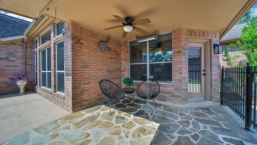Houston 2-story, 4-bed 5610 Lake Place Drive-idx