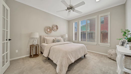 Houston 2-story, 4-bed 5610 Lake Place Drive-idx
