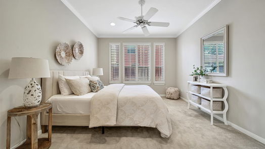 Houston 2-story, 4-bed 5610 Lake Place Drive-idx