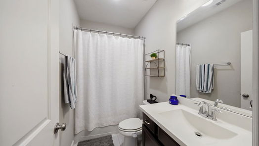 Conroe 1-story, 4-bed 215 Pleasant Hill Way-idx
