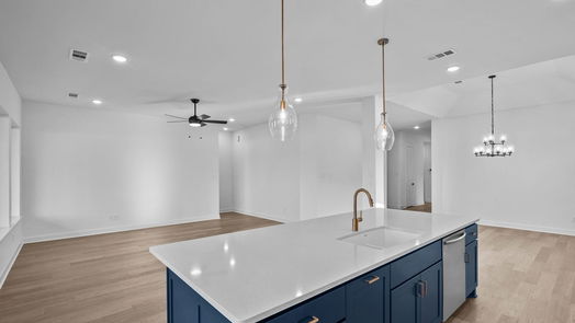 Conroe 1-story, 4-bed 1006 Raindrop Creek Lane-idx