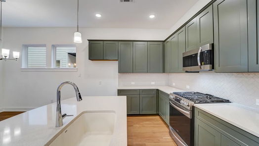 Cypress 2-story, 3-bed 18418 Vivacious Lane-idx