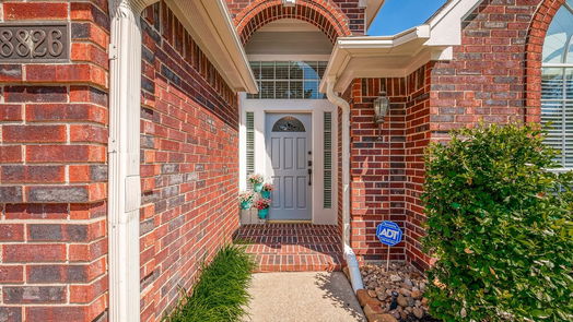 Houston 1-story, 3-bed 8826 Fairbloom Lane-idx