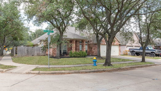 Houston 1-story, 4-bed 12838 Dove Brook Court-idx