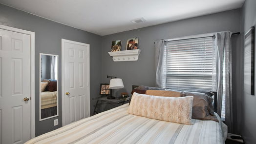 Houston 1-story, 4-bed 11419 Lakewood Cove-idx