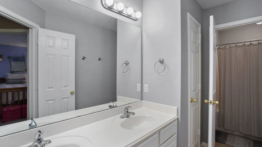 Houston 1-story, 4-bed 11419 Lakewood Cove-idx