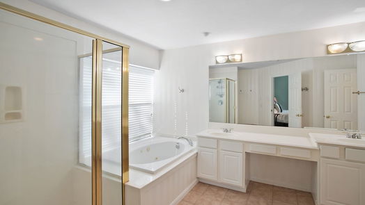 Houston 1-story, 4-bed 11419 Lakewood Cove-idx