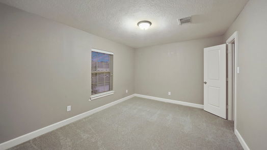 Humble 2-story, 4-bed 7030 Dewberry Shores Lane-idx