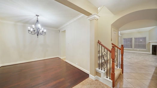 Humble 2-story, 4-bed 7030 Dewberry Shores Lane-idx