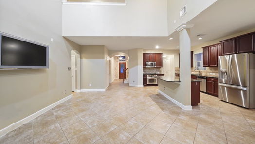 Humble 2-story, 4-bed 7030 Dewberry Shores Lane-idx