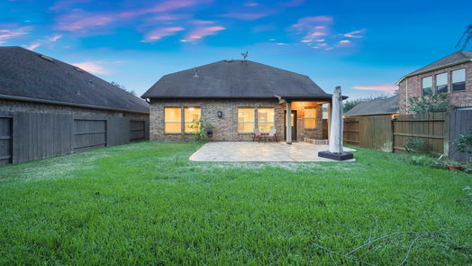 Humble 2-story, 4-bed 7030 Dewberry Shores Lane-idx