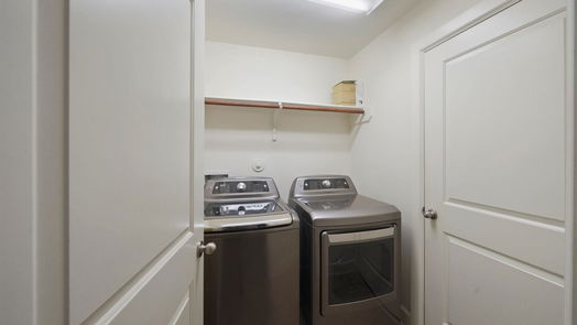 Humble 2-story, 4-bed 7030 Dewberry Shores Lane-idx