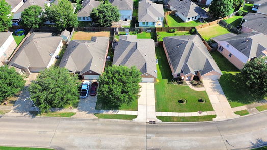 Katy 1-story, 3-bed 3315 Raintree Village Drive-idx