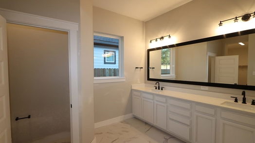 Montgomery 1-story, 3-bed 431 N Pilazzo Street-idx