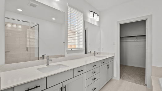 Rosenberg 2-story, 4-bed 318 Big Pine Trail-idx