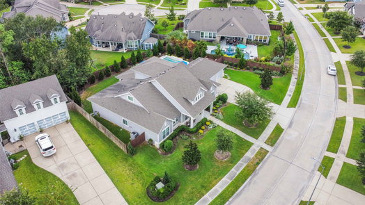 Spring 2-story, 5-bed 31207 Lockshire Valley Lane-idx