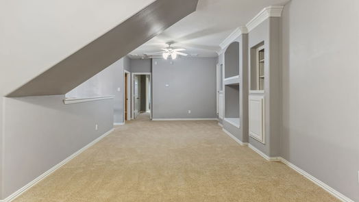 Sugar Land 2-story, 5-bed 7014 Lake Haven Court-idx